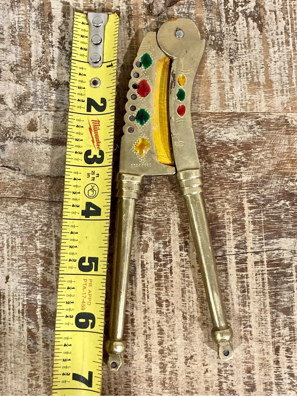 Sbanjali Metal Betel Nut Cutter Hand‑Painted Folk Art Tool